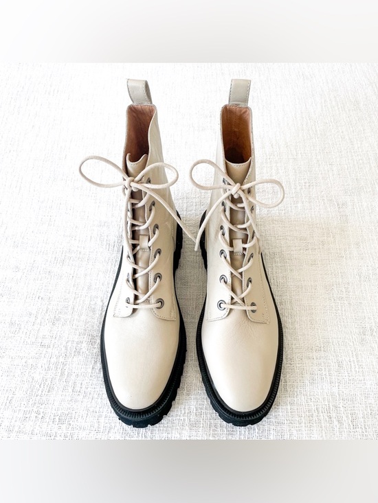 Madewell ivory leather combat boots. - Picture 3 of 13